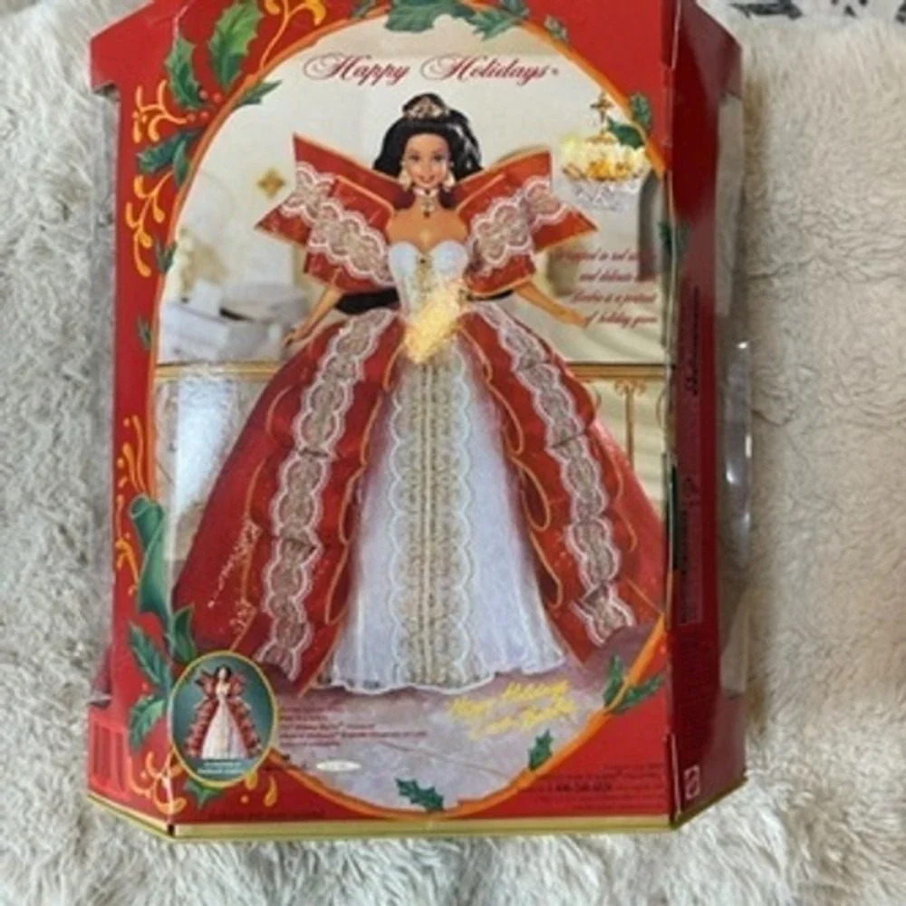 1996 Happy Holidays Barbie Special Edition Red Gown Brunette Mattel 15646 NIB